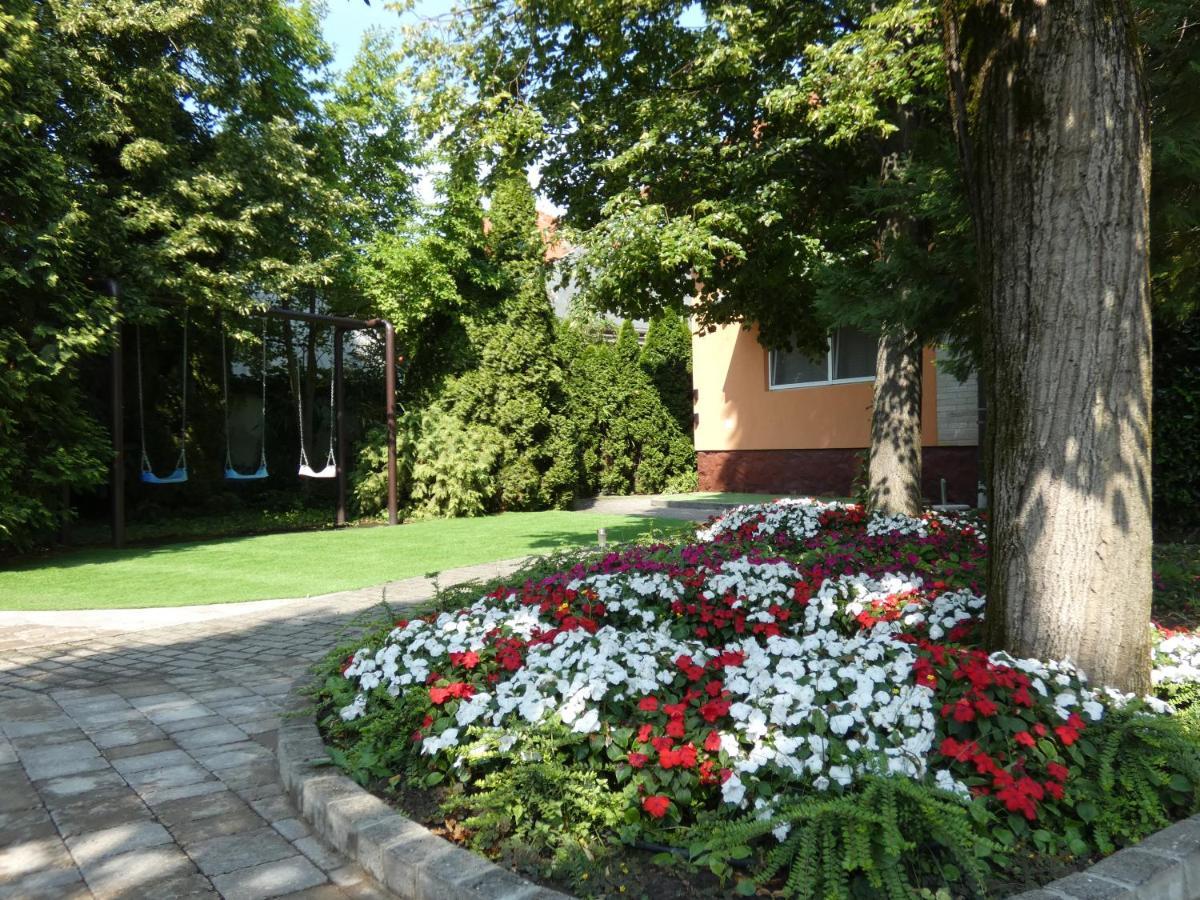 The Boys Apartman Siófok Exterior foto